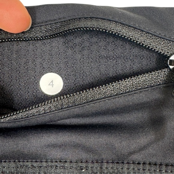 Lululemon Black Run Speed Skort, Size 4 - Picture 7 of 7